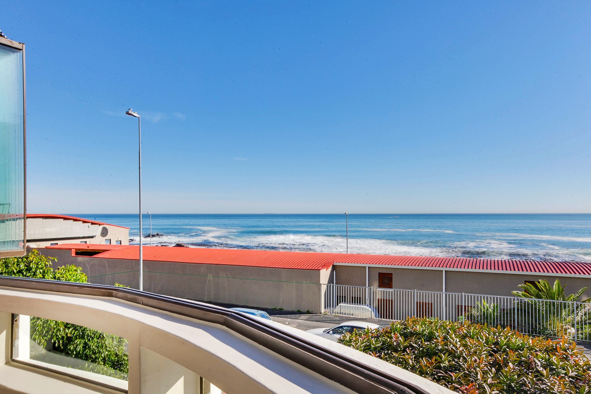Backup Powered Sea View Apartment On The Promenade Ciudad del Cabo Exterior foto